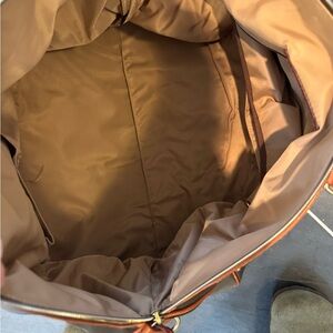 Dooney & bourke duffle bag